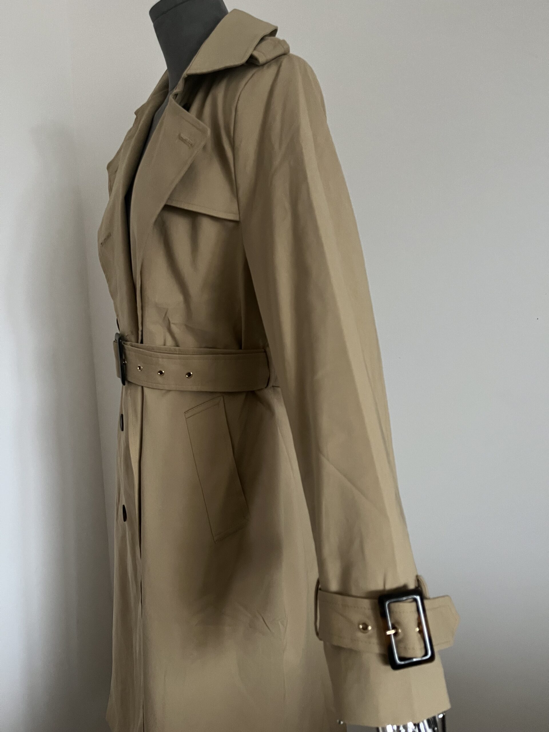 trench long ceinturé – coupe classique & Élégante trench long ceinturé – coupe classique & Élégante